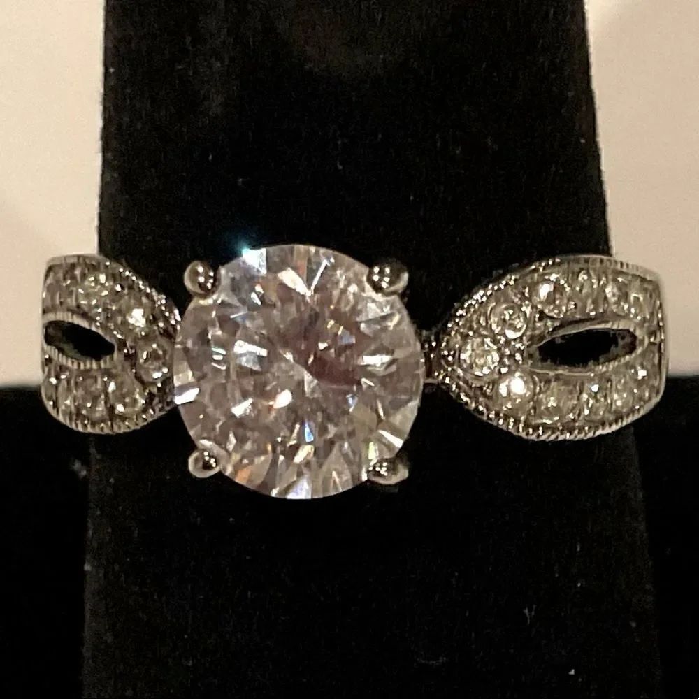 Gorgeous Gunmetal Ring   
